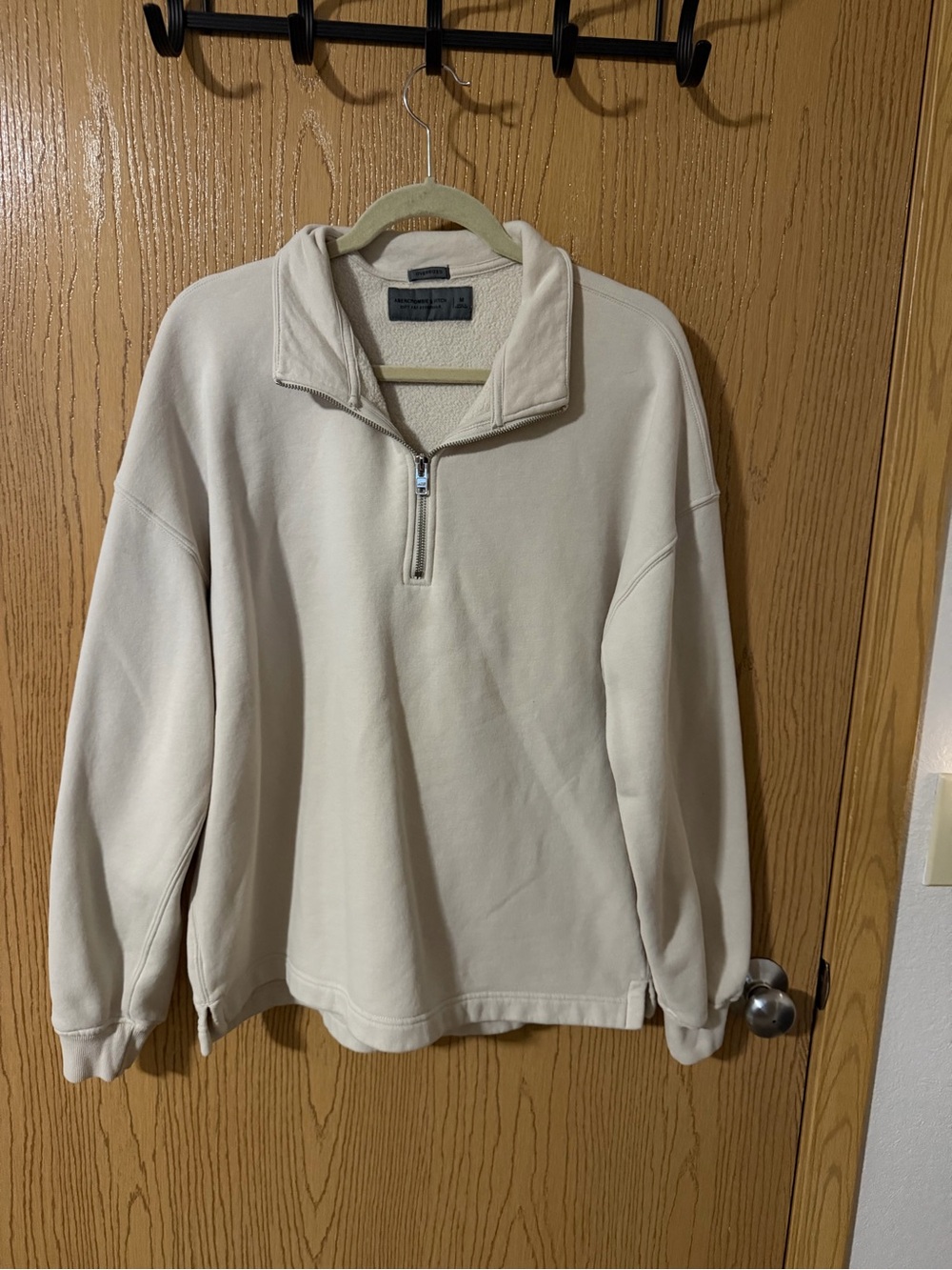 Abercrombie & Fitch Men's Cream Half-Zip Pullover Sweater